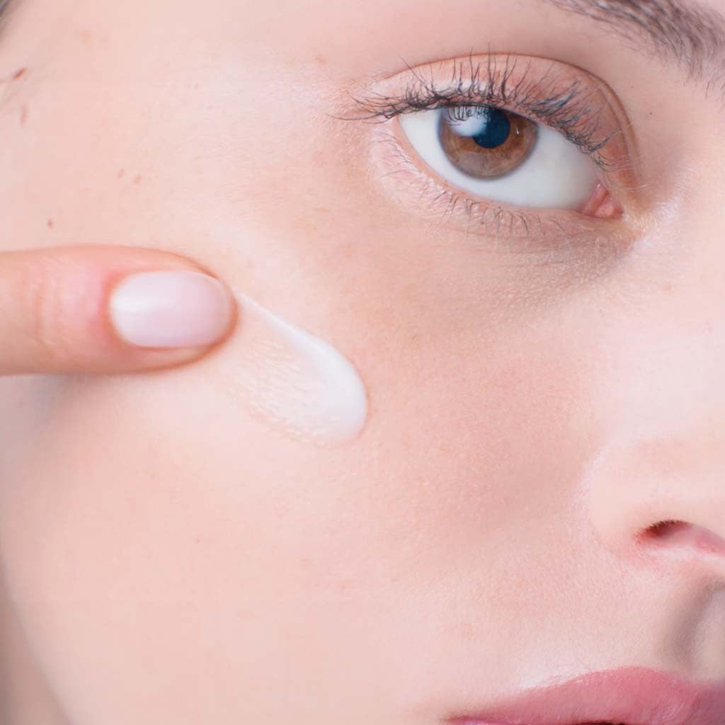 Bioderma Hydrabio Gel Creme applied to the face