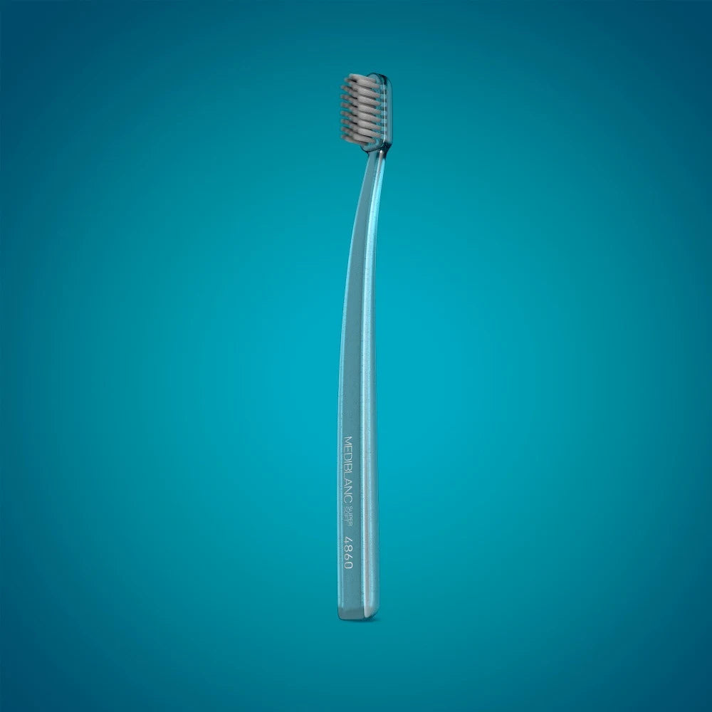 MEDIBLANC Silver Bristles Toothbrushes 4-Pack toothbrush