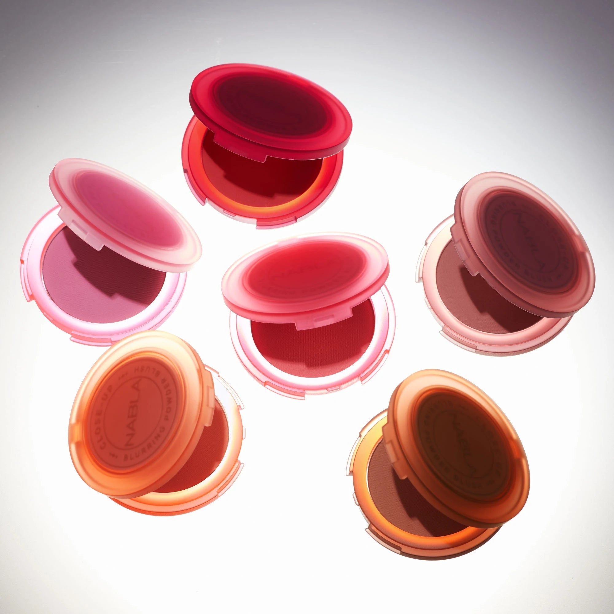 Nabla Close-Up Blurring Powder Blush